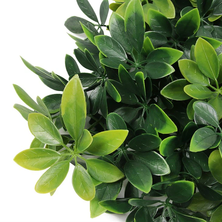 Artificial Boxwood With Fence Panel Grass